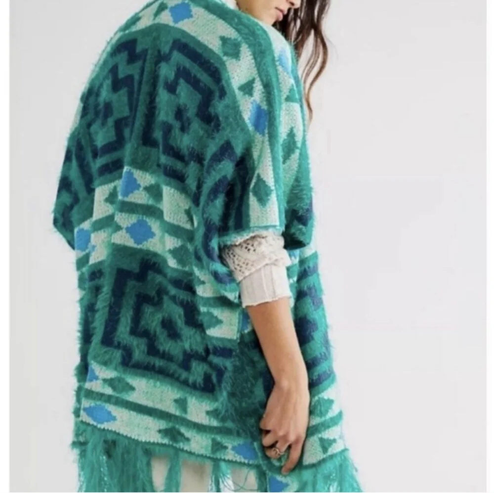 Free People Boho Kimono Poncho Diamondback Design Emerald Blue OS 36.5"W 32"LNew - Picture 3 of 10